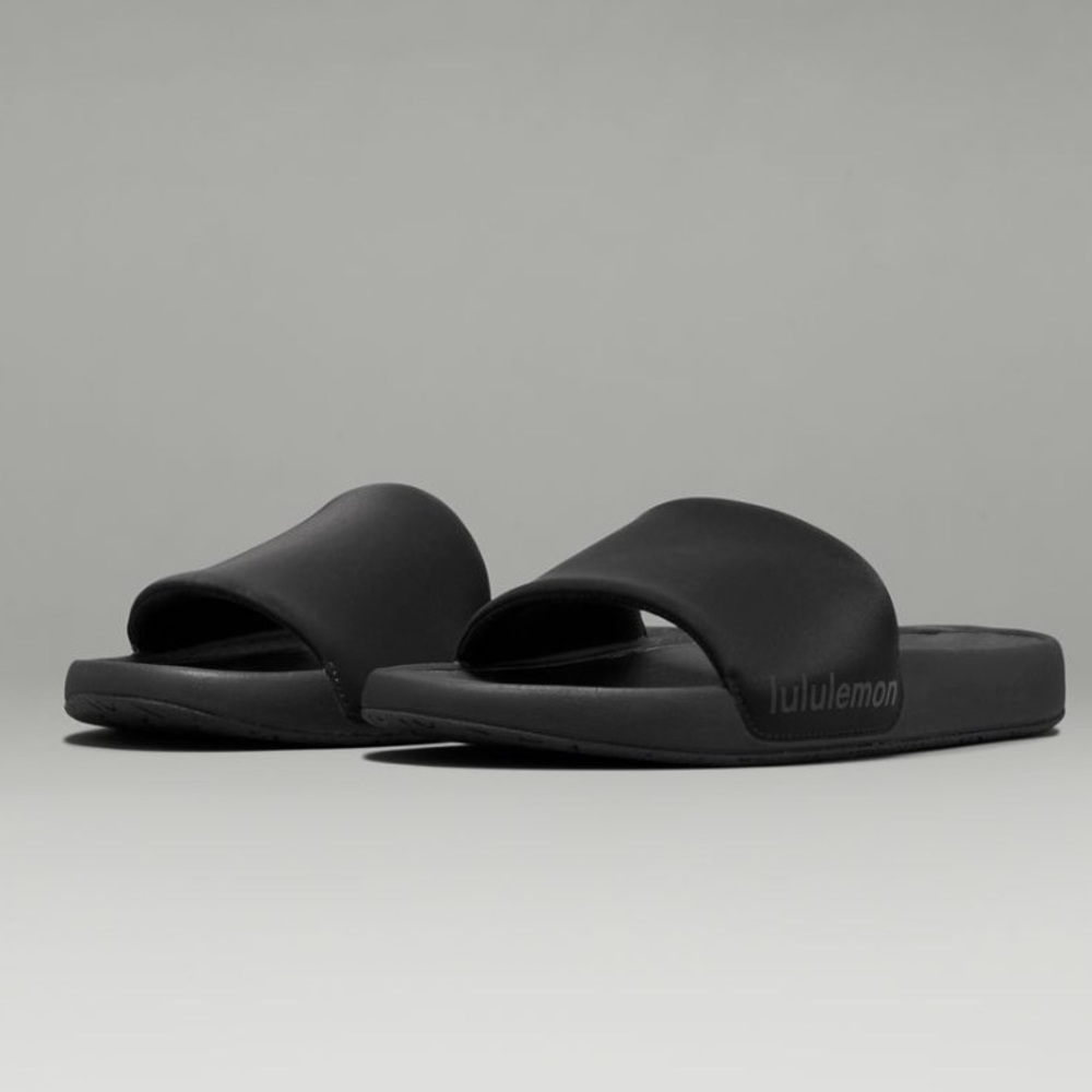 Lululemon Women’s Restfeel Slides 8. Repost never worn too loose